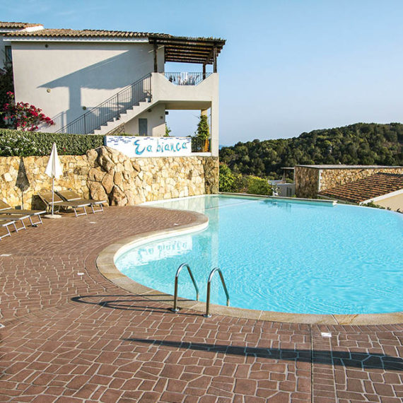 Baia Sardinia EA Pool