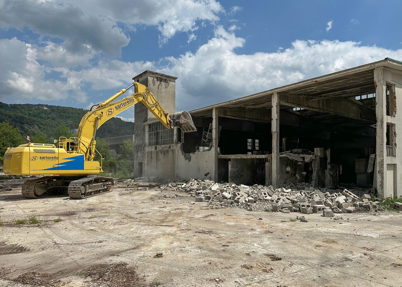 Homepage 10 Demolizioni - sartorello building